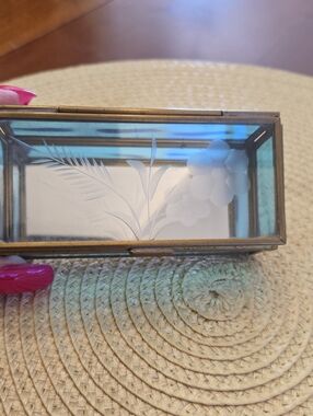 Vintage-Etched Glass Floral Trinket Box with Brass Frame - Blue